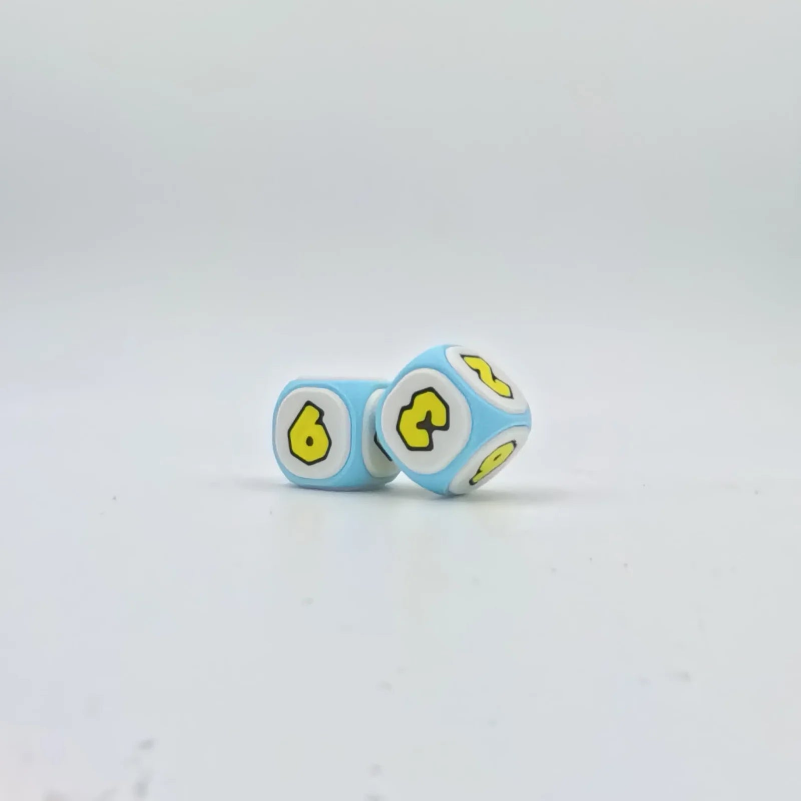 Licht blauwe Mario party dobbelstenen