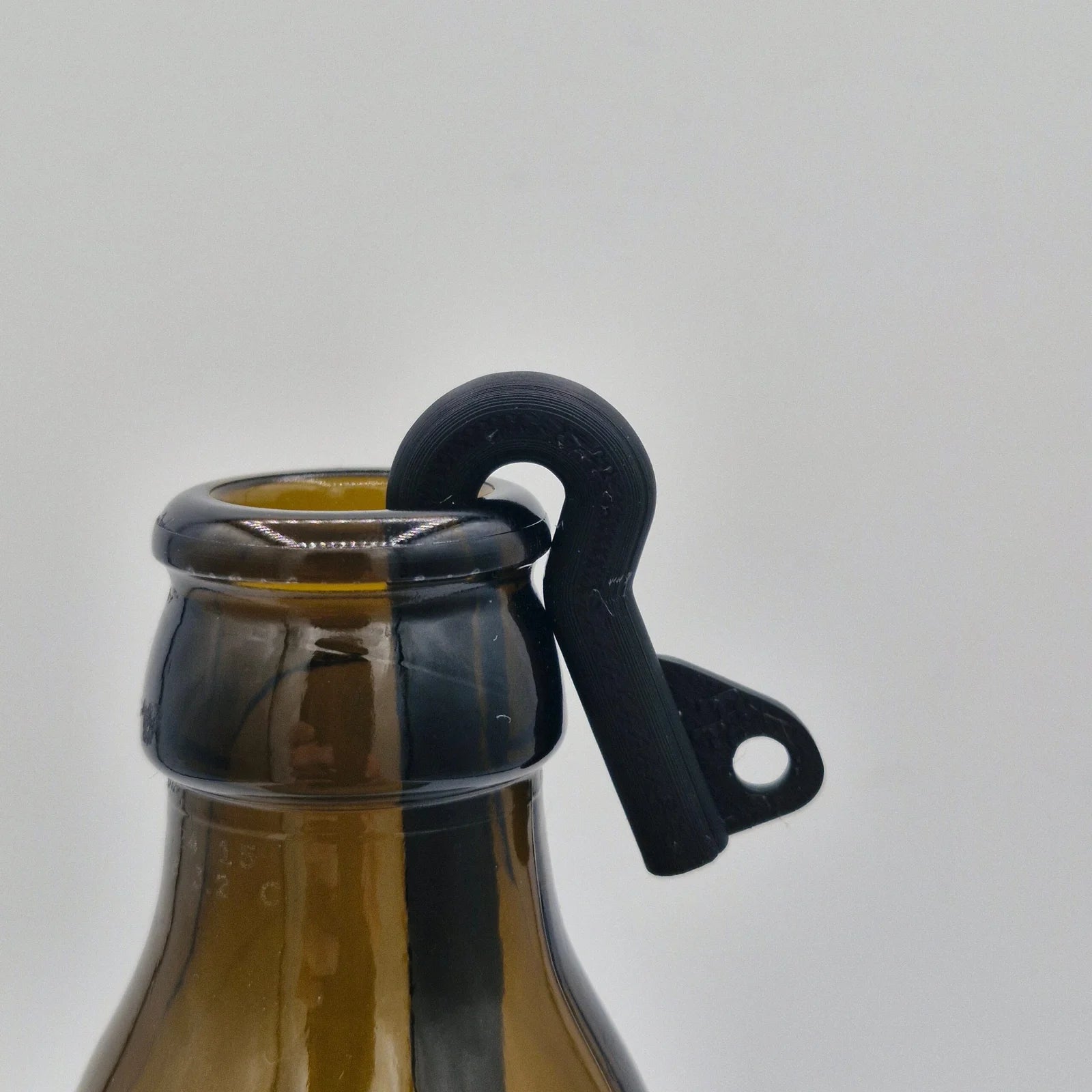 Zwarte rietadt in fles