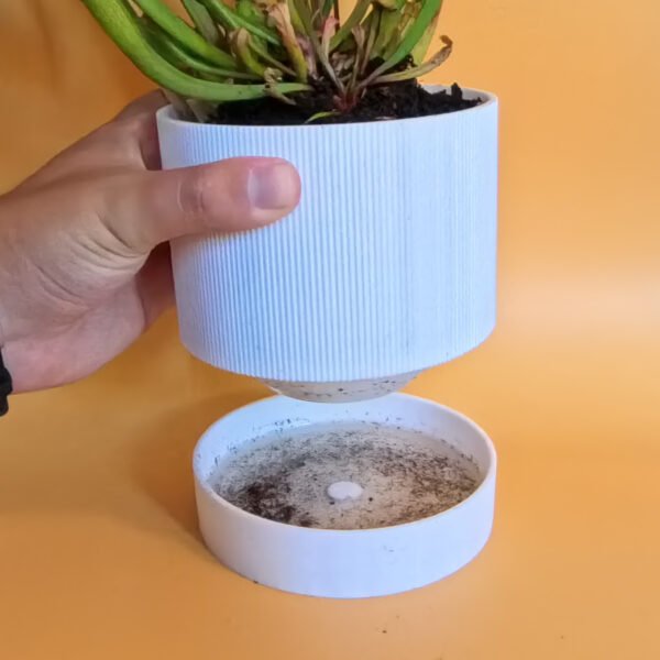 Spot (slimme zelf waterende plantenpot) - Afbeelding 3
